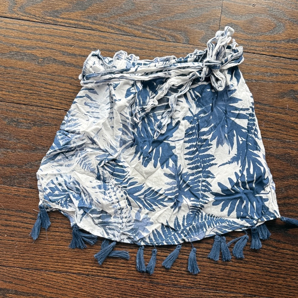 Vintage Havana Blue and White Leaf Print Skirt